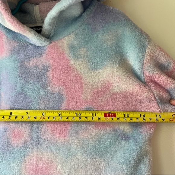 Calvin Klein Jeans Girls Hoodie M (7/8) Tie Dye Plush Fleece Pullover Pastel - Picture 9 of 14